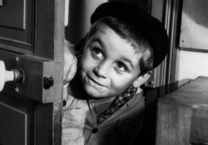 O cinema que espia (e revela) a infância