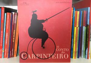Misteriosos pedidos ao melhor carpinteiro do mundo