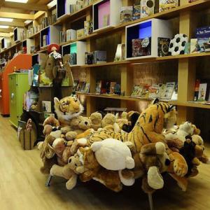 Volta às aulas presenciais: como os livros podem ajudar a acolher a todos