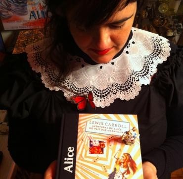 Aventuras no mundo de Alice e suas Maravilhas
